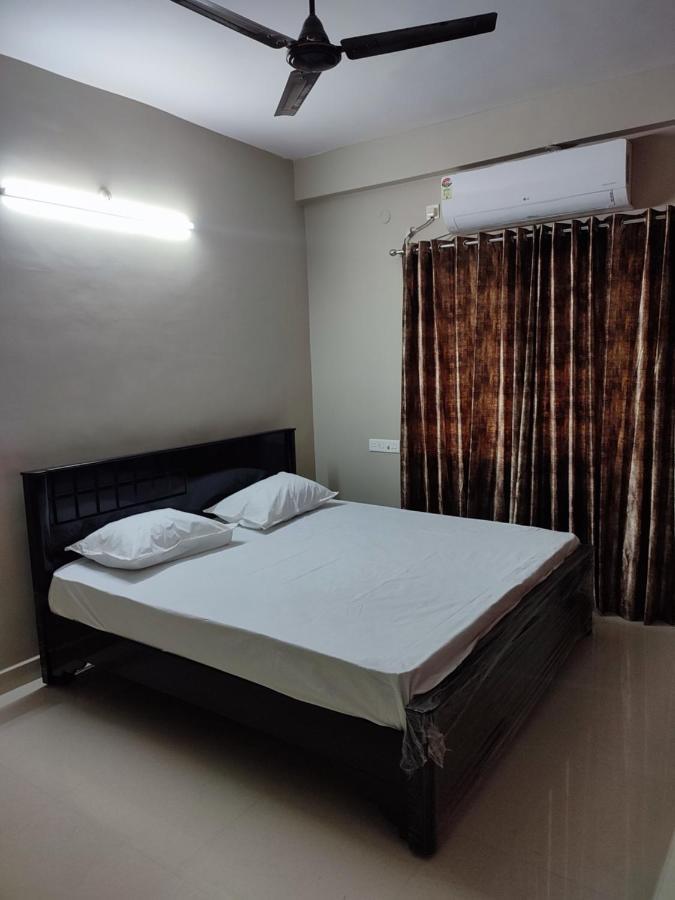 Rahul'S Castle Guest House Βιζαχαπατνάμ Εξωτερικό φωτογραφία